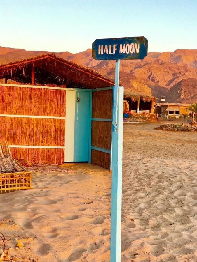 Half Moon Camp Hotel Taba Exterior photo